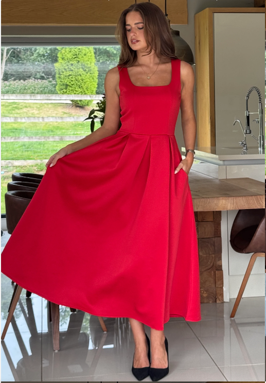 Erica Square Neck Pleated Midi Dress Red