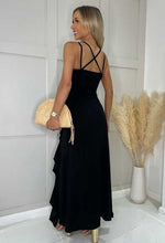 Black Ruffle Strappy Maxi|2