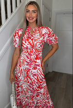 Camila Abstract Floral Keyhole Maxi | 1