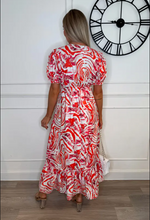 Camila Abstract Floral Keyhole Maxi
