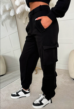 Theal Black Zipped Jacket & Cargo Jogger Set | 2